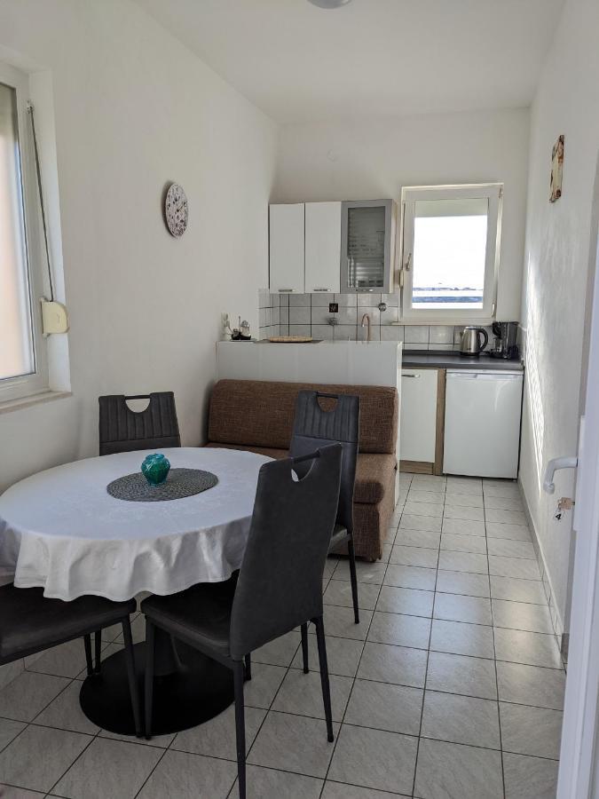 Adria Apartment *