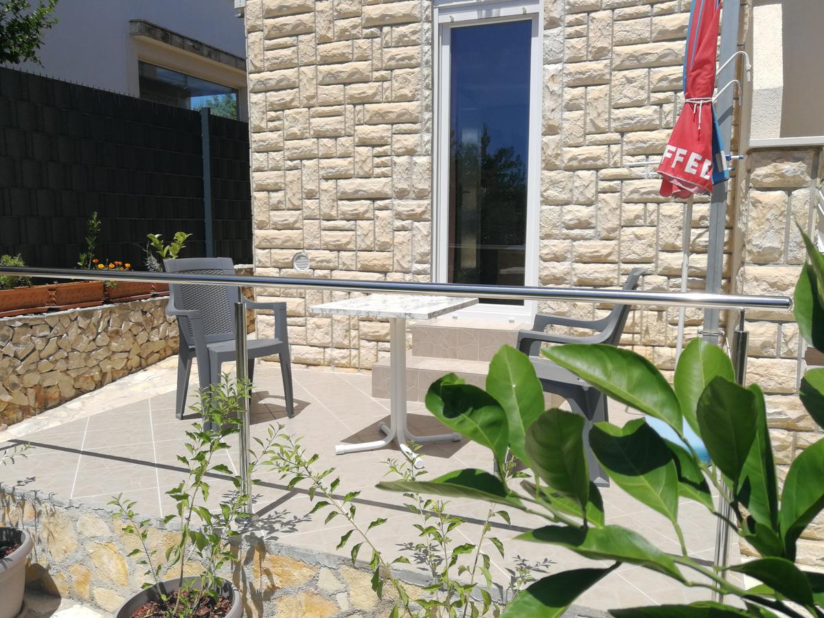 Adria Apartment *