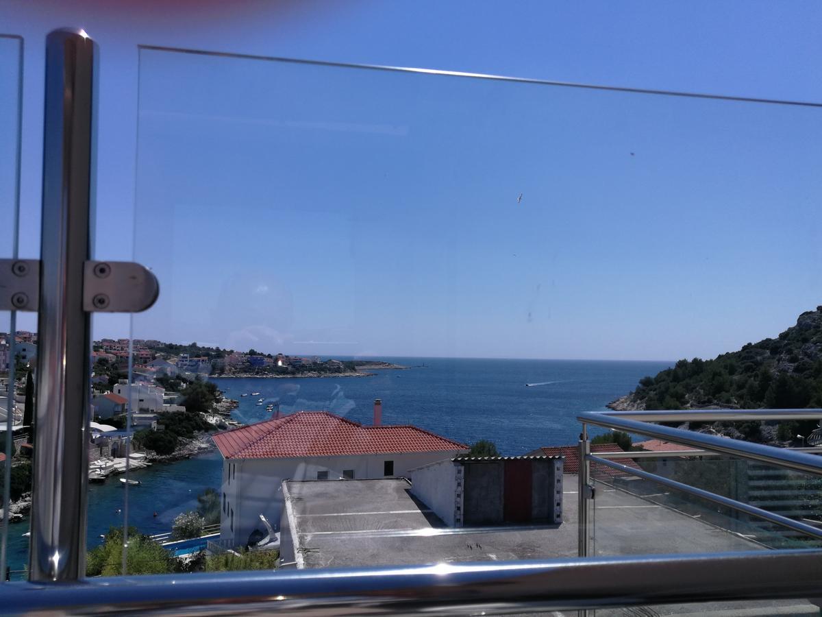 Adria Apartment *